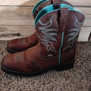 Justin Gypsy cowboy boots size 10B